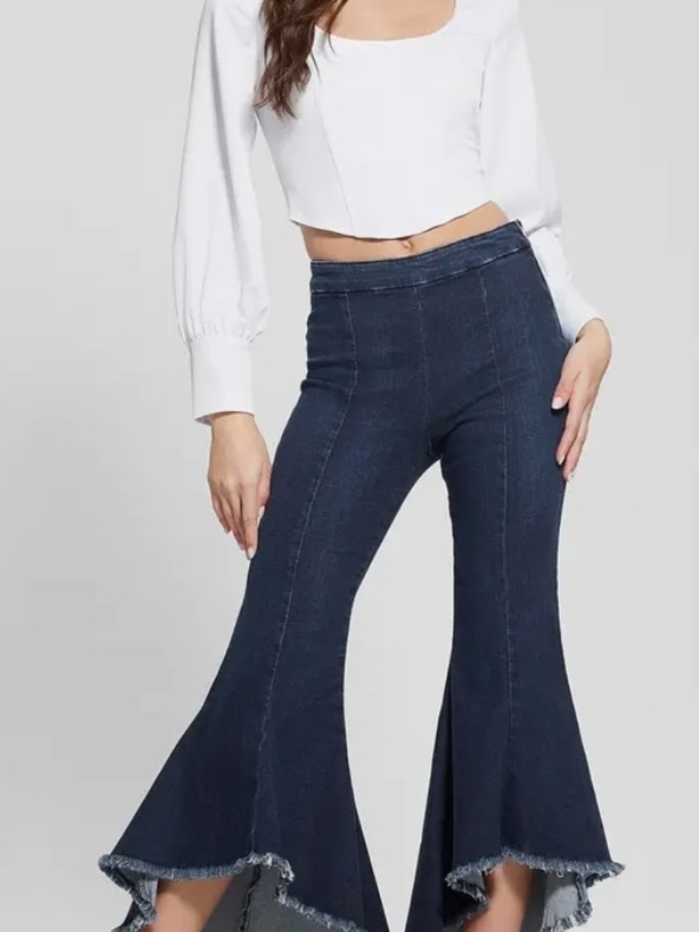 Guess High-Waist Dark Blue Flared Jeans with Frayed Hem, Size28 /27 Euc